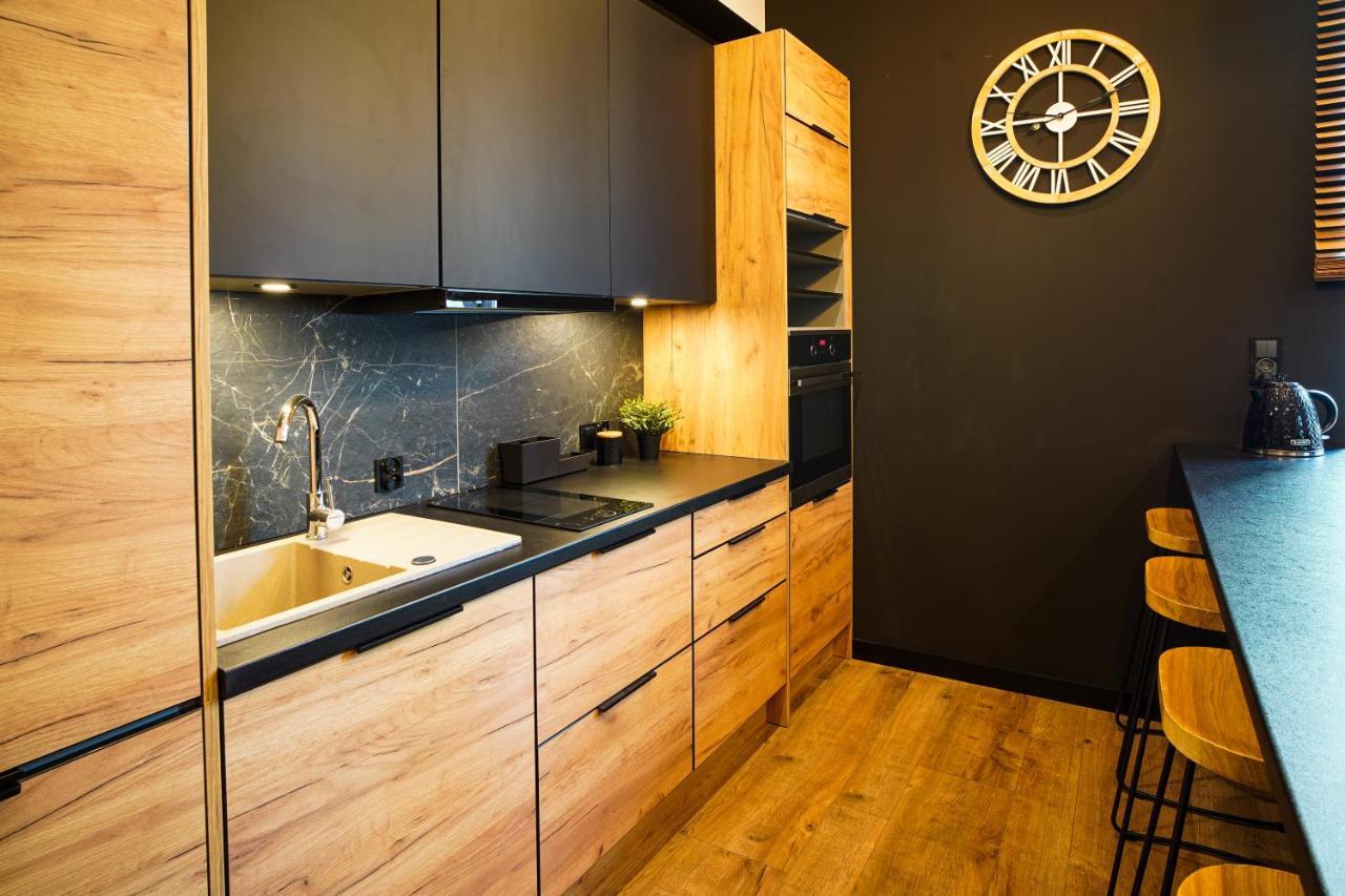 Apartament Z Jacuzzi W Centrum Sanoka Εξωτερικό φωτογραφία